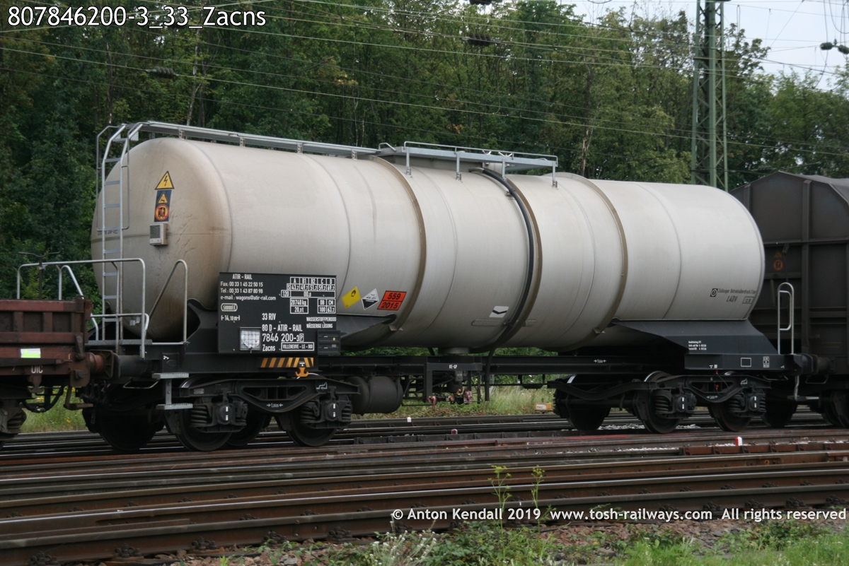 807846200-3_33_Zacns.jpg